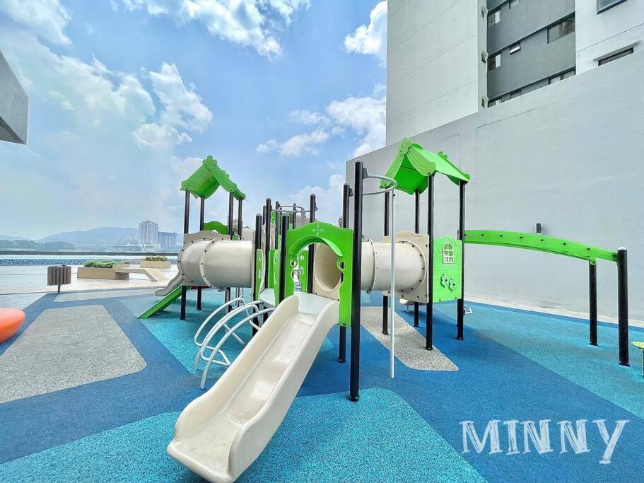 Apartment Netizen Couple Balcony Mrt #21 Cheras